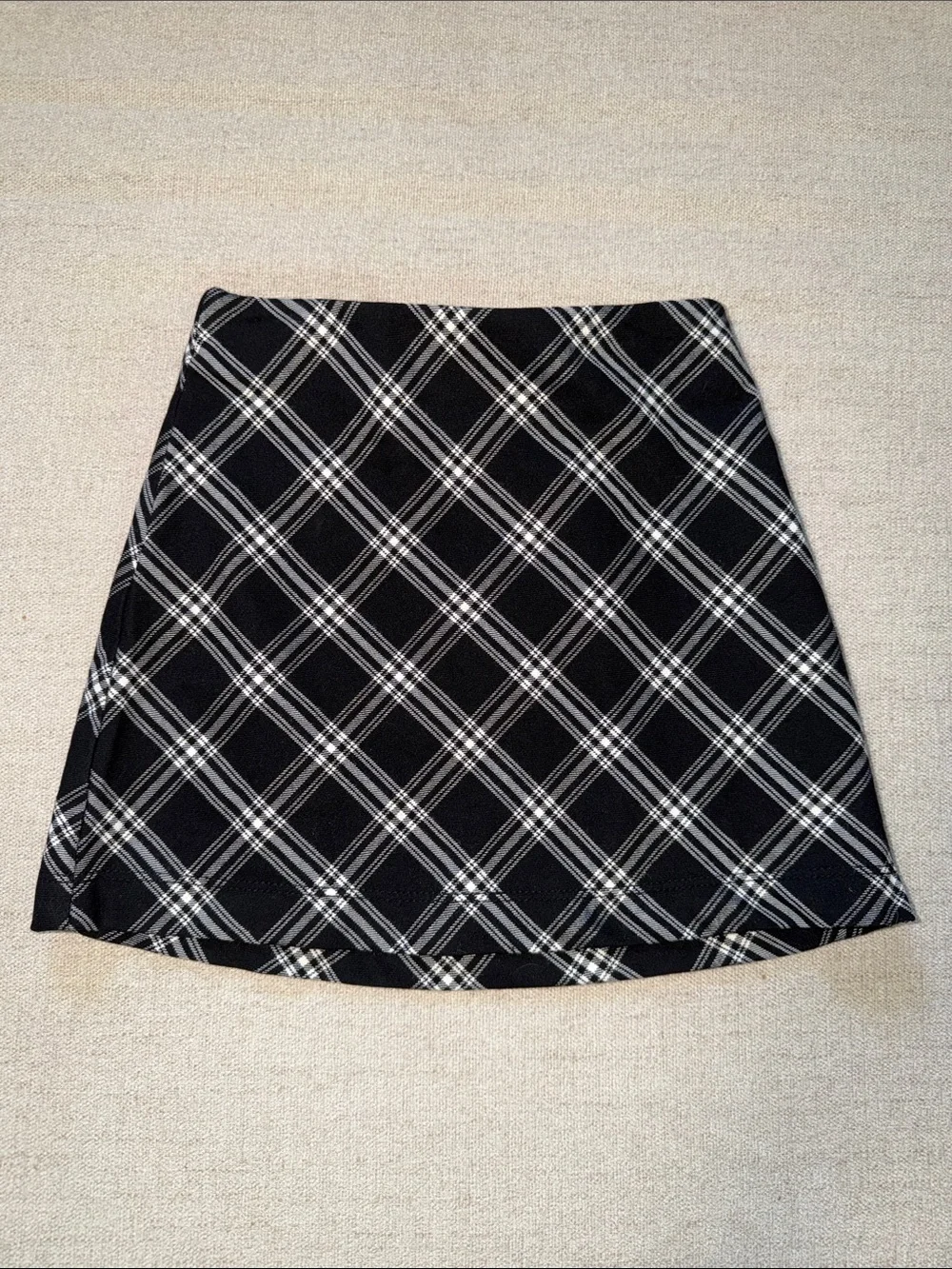 Old Navy Black and White Plaid A-Line Skirt